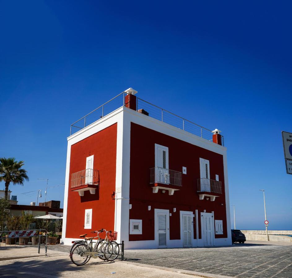 Apulia Charming Suites - Casa Rossa Suite Perla E Suite Corallo Савеллетри Экстерьер фото